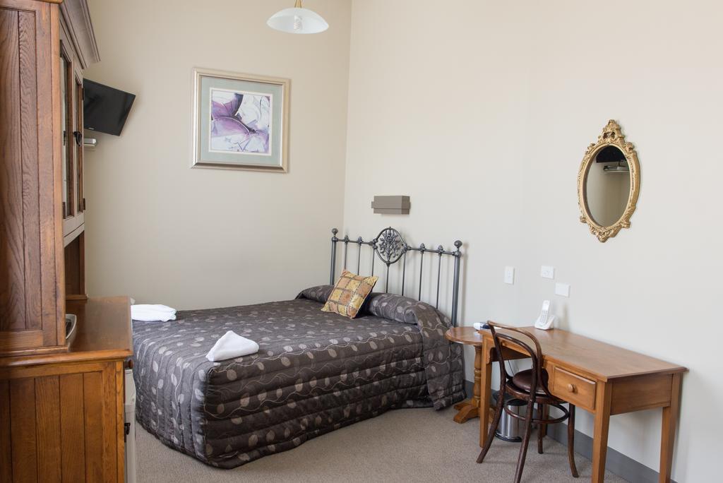 Victoria Railway Hotel Invercargill Pokój zdjęcie