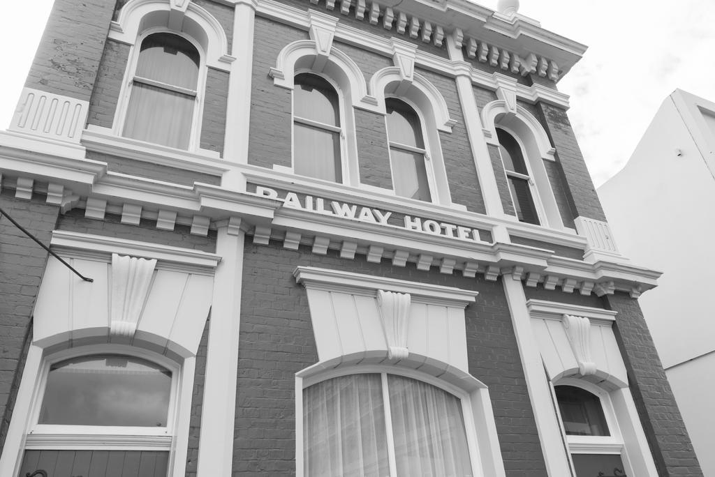 Victoria Railway Hotel Invercargill Zewnętrze zdjęcie