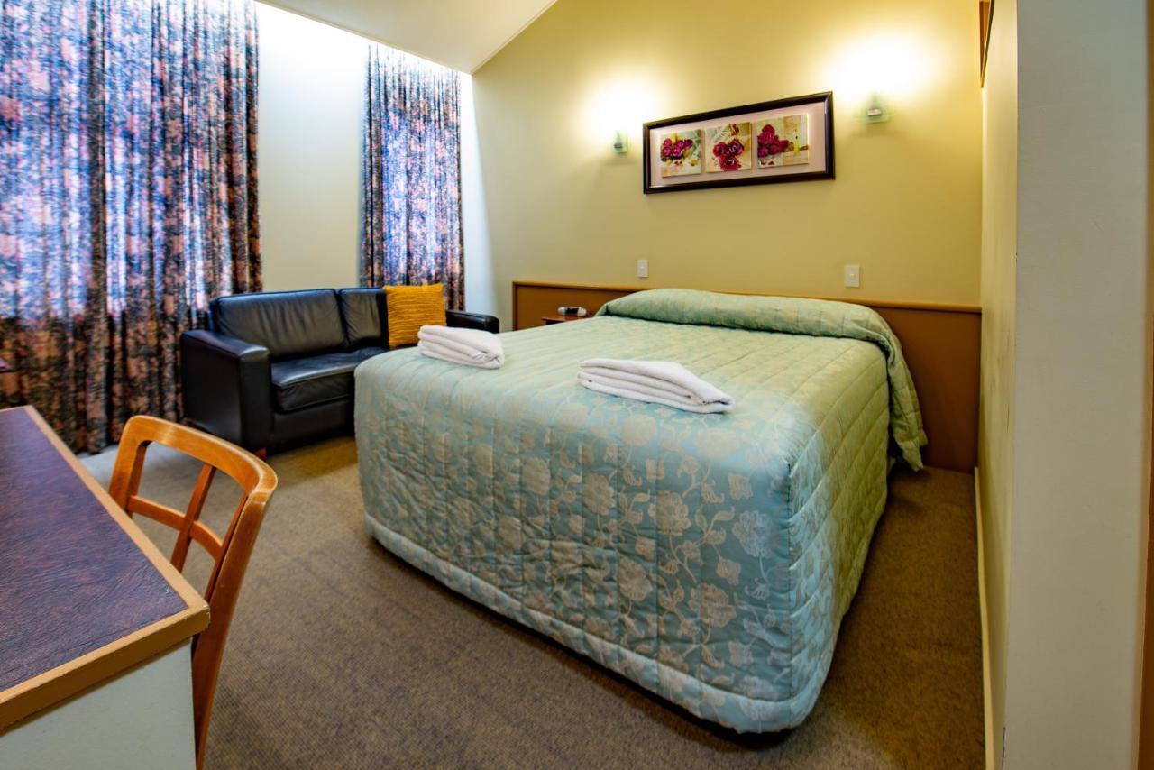 Victoria Railway Hotel Invercargill Zewnętrze zdjęcie